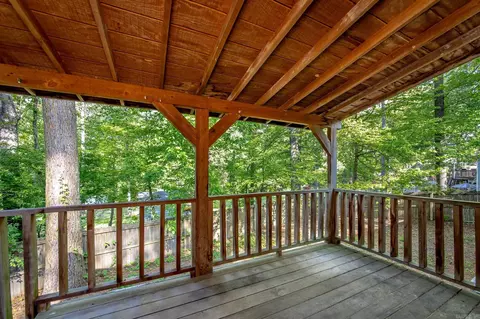 Exterior - 1600 E Lakeview, Benton, AR 72015 photo 7 of 10
