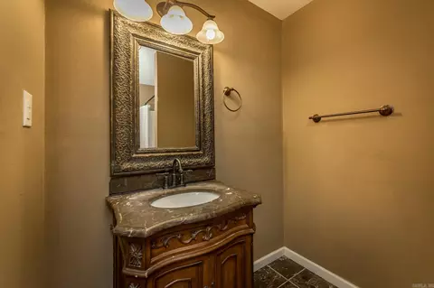 Bath - 1600 E Lakeview, Benton, AR 72015 photo 1 of 5