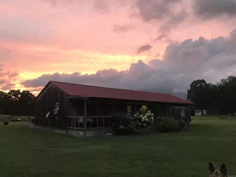 51 Bull Creek Rd, Mount Vernon, AR 72111