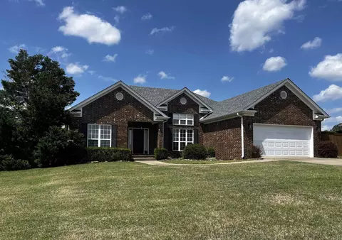 565 Triple J Dr, Lonoke, AR 72086