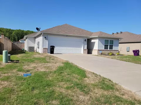 Exterior - 27 Curly Leaf Ln, Conway, AR 72032 photo 3 of 6