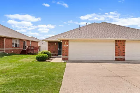 1223 Willowbrook Dr, Mountain Home, AR 72653