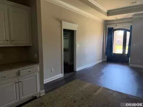Entry Way - 3726 Buckskin Rd, Benton, AR 72015 photo 2 of 3