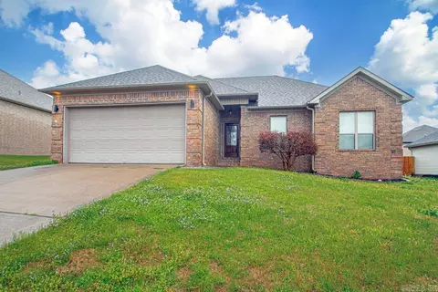 Exterior - 582 Crepe Myrtle Loop, Cabot, AR 72023 photo 2 of 8