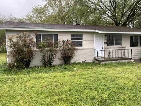 1510 W 38th St, North Little Rock, AR 72118