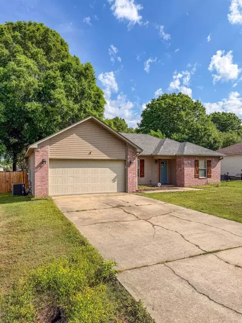190 Sally St, Ward, AR 72176