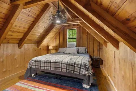 Bedroom - 709 Jones Rd, Timbo, AR 72680 photo 5 of 7