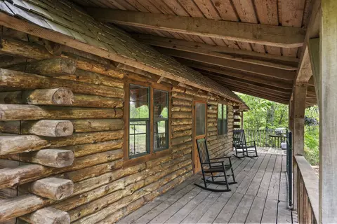 Exterior - 709 Jones Rd, Timbo, AR 72680 photo 4 of 11