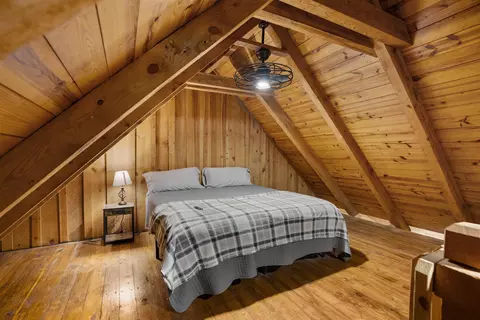 Bedroom - 709 Jones Rd, Timbo, AR 72680 photo 4 of 7