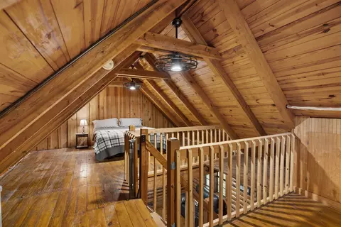 Bedroom - 709 Jones Rd, Timbo, AR 72680 photo 6 of 7