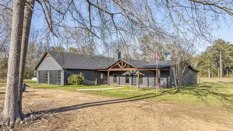 512 Pine St, Winthrop, AR 71866