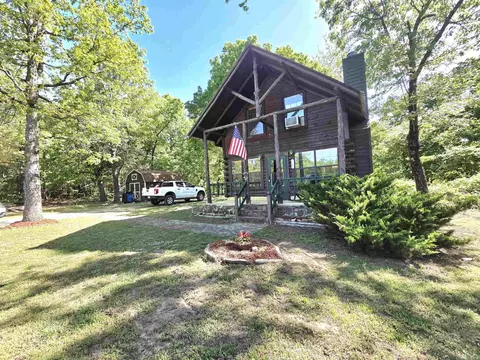 304 Black Bear Blf, Mountain View, AR 72560