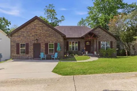 2602 Cherry Xing, Benton, AR 72015