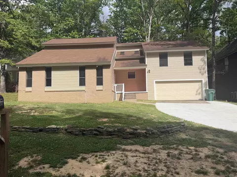14 Concord Dr, White Hall, AR 71602