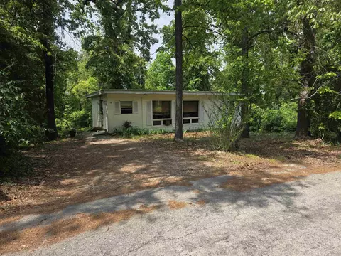 76 Hiawatha Dr, Cherokee Village, AR 72529