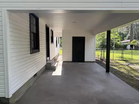 Exterior - 2818 Edgewood, Pine Bluff, AR 71603 photo 4 of 5
