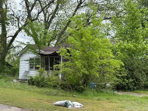 107 E Lk, Sherrill, AR 72152