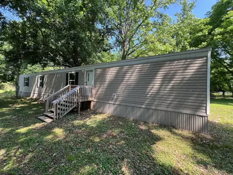 1404 Stamps St, Jacksonville, AR 72076