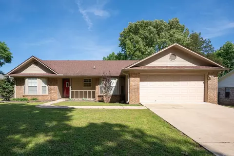6 Sedgefield Dr, Conway, AR 72034