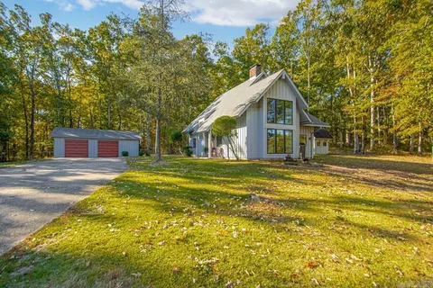 Exterior - 6715 Roberts Rd, Alexander, AR 72002 photo 10 of 11