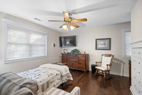 Bedroom - 6715 Roberts Rd, Alexander, AR 72002 photo 1 of 5