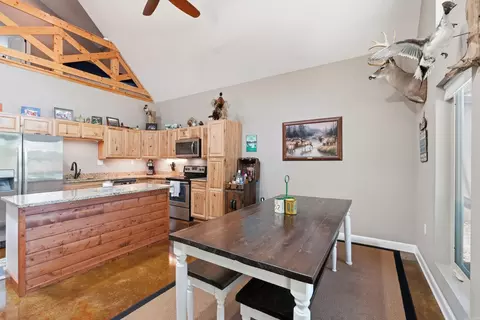 Dining - 24 Laynes Hideaway, Higden, AR 72067 photo 2 of 2