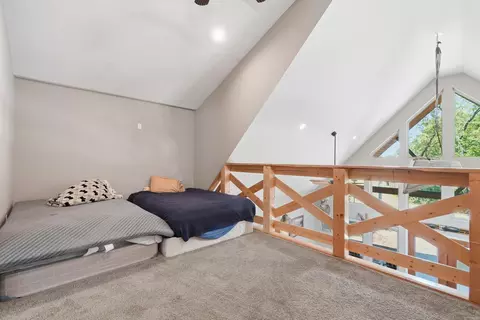 Bedroom - 24 Laynes Hideaway, Higden, AR 72067 photo 3 of 5