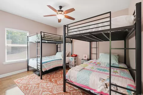 Bedroom - 24 Laynes Hideaway, Higden, AR 72067 photo 1 of 5
