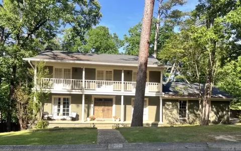 24 Huntington Rd, Little Rock, AR 72227