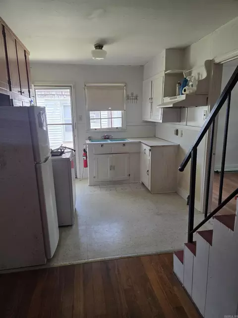 Kitchen - 2008 W 30th St, Pine Bluff, AR 71603 photo 1 of 4