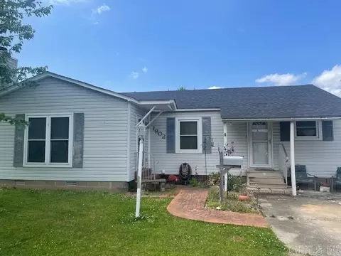 1902 S Spring St, Stuttgart, AR 72160