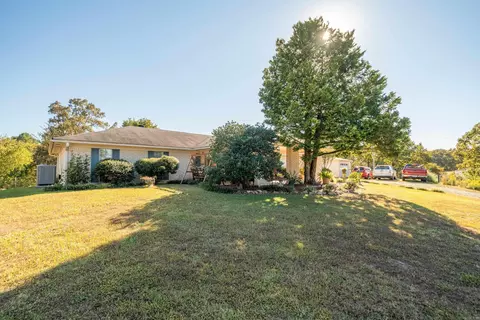 209 Fortress Ln, Hot Springs, AR 71913