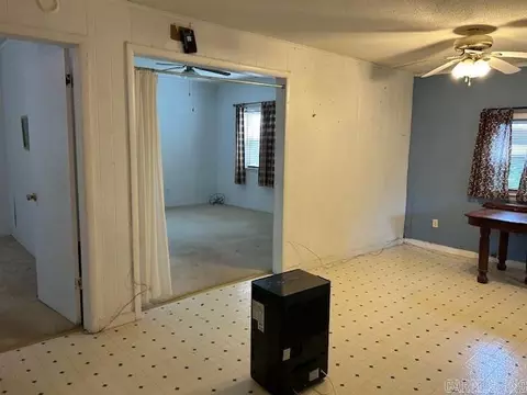 Living - 631 Commerce St, Ulm, AR 72170 photo 2 of 2