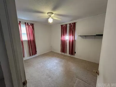 Bedroom - 631 Commerce St, Ulm, AR 72170 photo 4 of 5