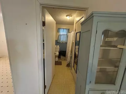 Entry Way - 631 Commerce St, Ulm, AR 72170 photo 3 of 3