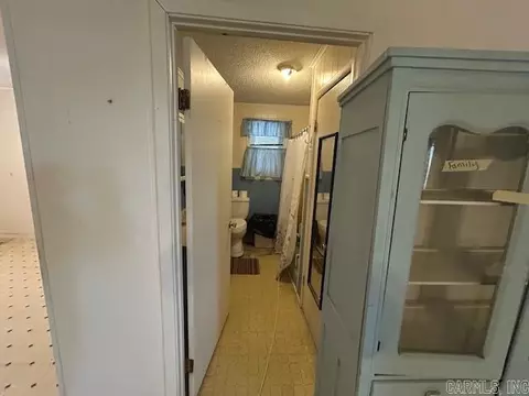 Entry Way - 631 Commerce St, Ulm, AR 72170 photo 2 of 2