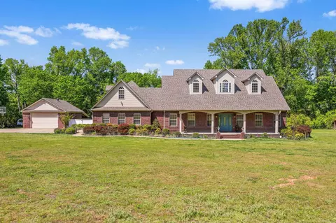 102 Cordell Rd, Beebe, AR 72012