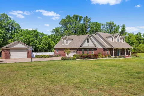 Exterior - 102 Cordell Rd, Beebe, AR 72012 photo 3 of 12