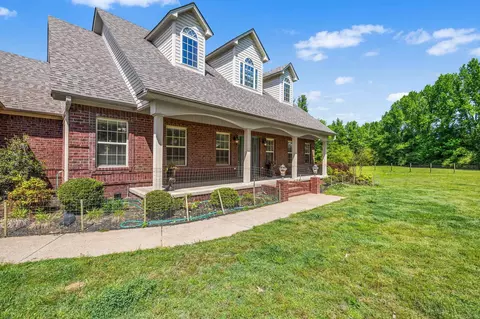 Exterior - 102 Cordell Rd, Beebe, AR 72012 photo 4 of 12