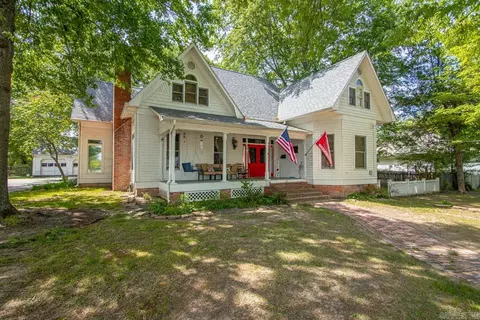 305 N Oak St, Sheridan, AR 72150