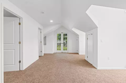 Entry Way - 201 N Holly, Beebe, AR 72012 photo 3 of 4