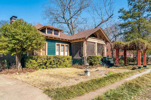 304 Cherry St, Arkadelphia, AR 71923