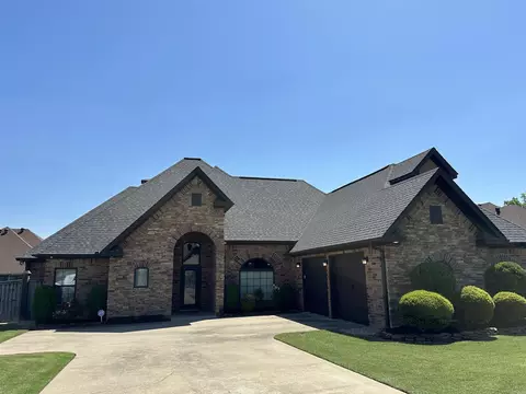 3114 Overo Cir, Benton, AR 72015