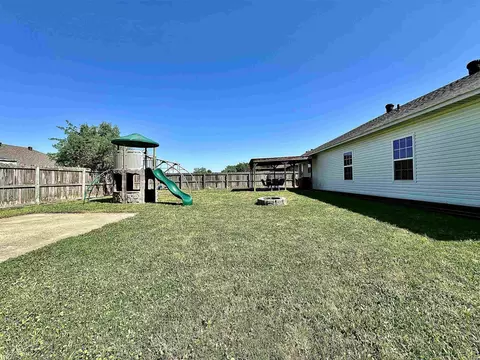 Exterior - 1506 Moon Rd, Ward, AR 72176 photo 5 of 7