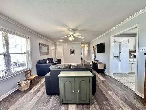 Living - 1506 Moon Rd, Ward, AR 72176 photo 4 of 4