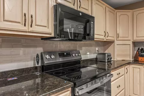 Kitchen - 3115 Windcrest, Conway, AR 72034 photo 2 of 4