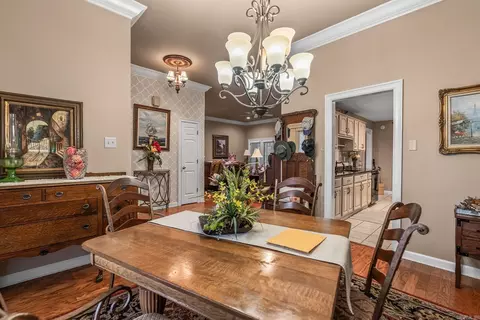 Dining - 3115 Windcrest, Conway, AR 72034 photo 3 of 3