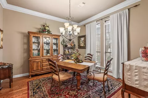 Dining - 3115 Windcrest, Conway, AR 72034 photo 2 of 3