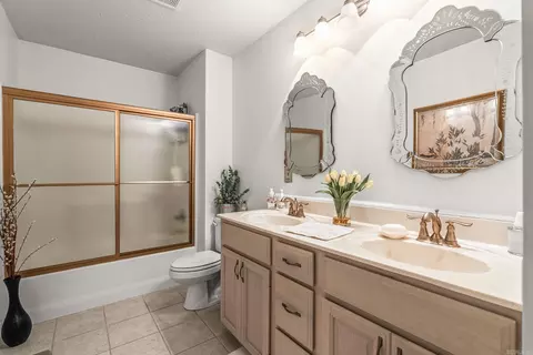 Bath - 3115 Windcrest, Conway, AR 72034 photo 5 of 8