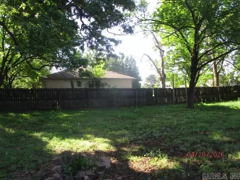11 Amy St, Cabot, AR 72023 photo 2